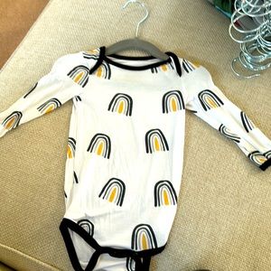 Kyte baby 3-6 mo long sleeve onesie metallic rainbow